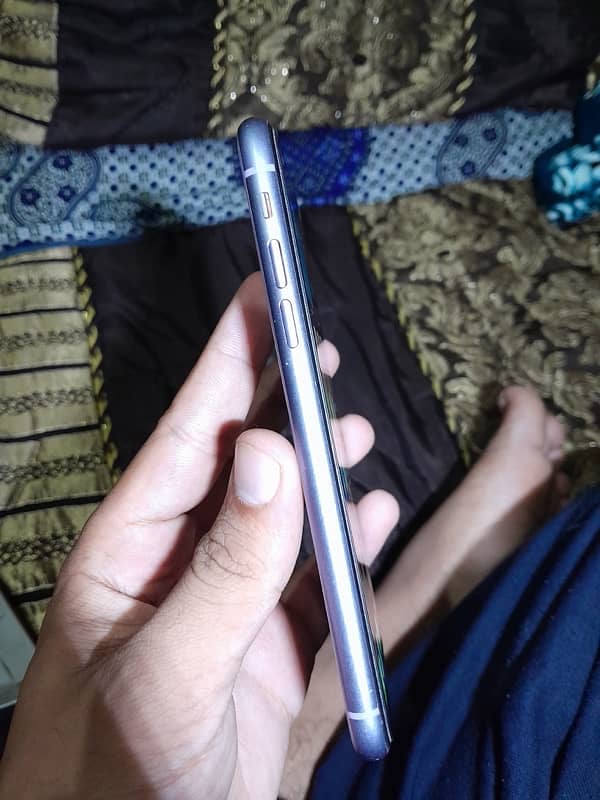 | iphone 11 | urgent sell | all ok 1