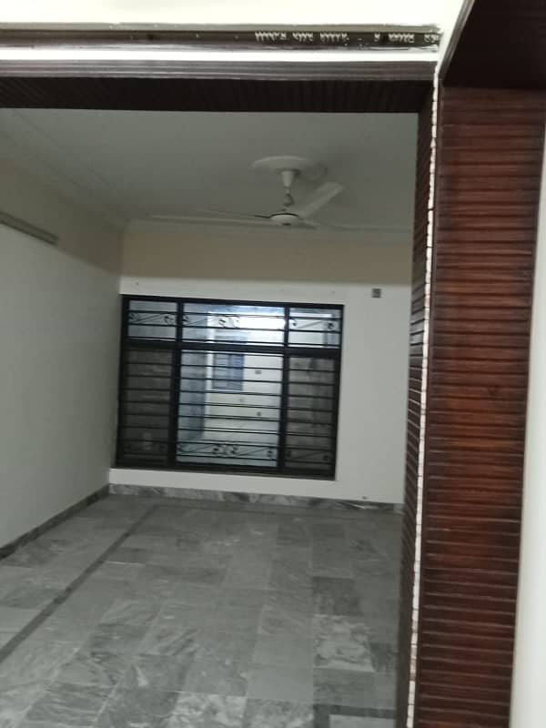 Vip Dubel Uenit Huse For Sale Near Muiaz Street Near Scame 3 Rwp 5