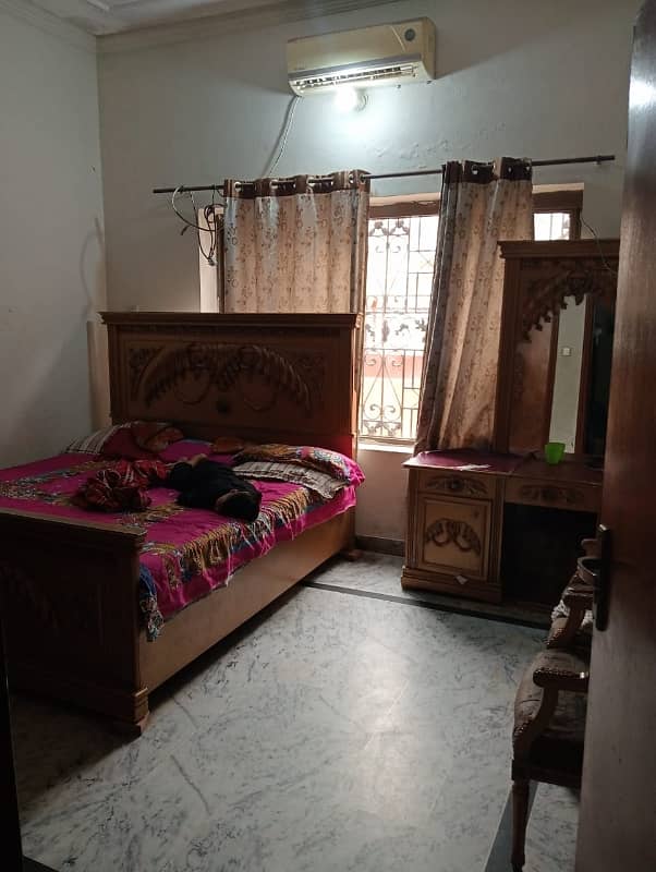 HOUSE FOR SALE NEWLALAZAR DEFENCE ROAD NEAR KAWJA CHOWK 4