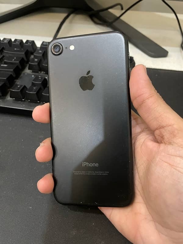 iPhone 7 PTA Approved Factory Unlock not jv 4