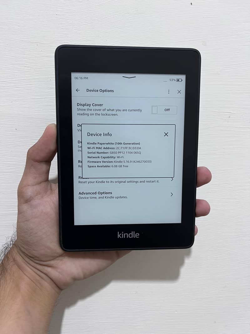 Amazon Kindle - 10th Generation - Paperwhite -  Waterproof - 8GB 1