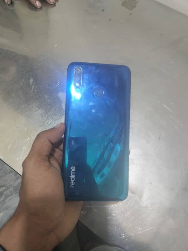 realme 3 mobile 2