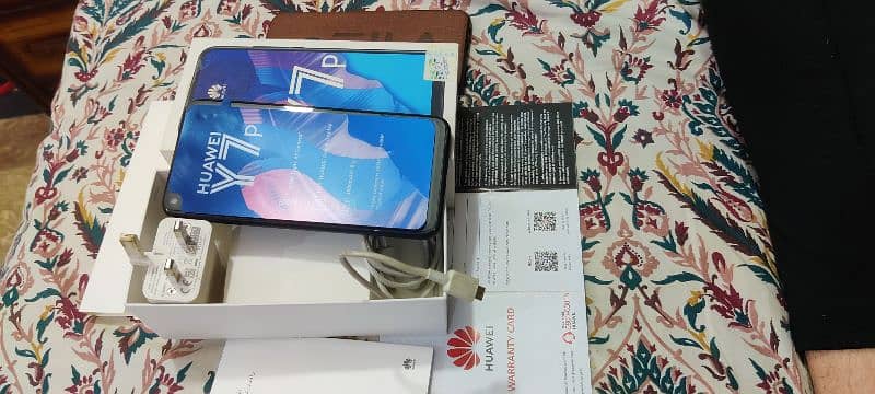 huawei Y7 P 4GB 64GB 03054444335 3