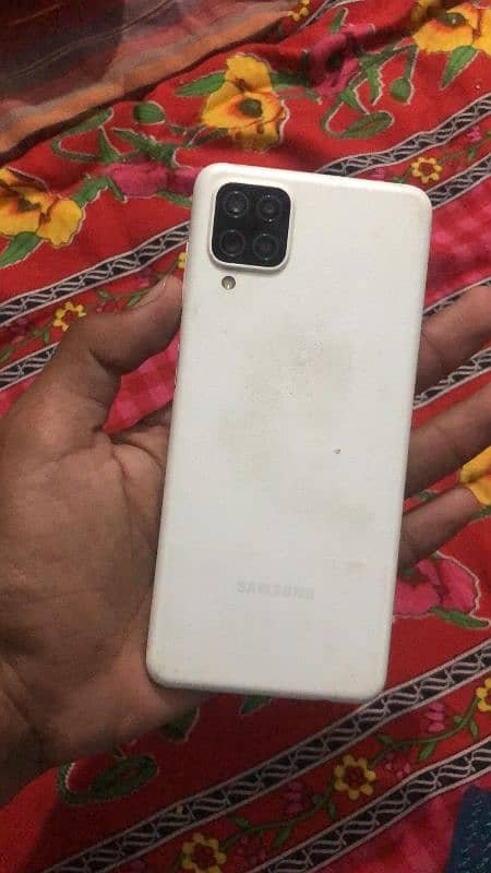 Samsung a12 4