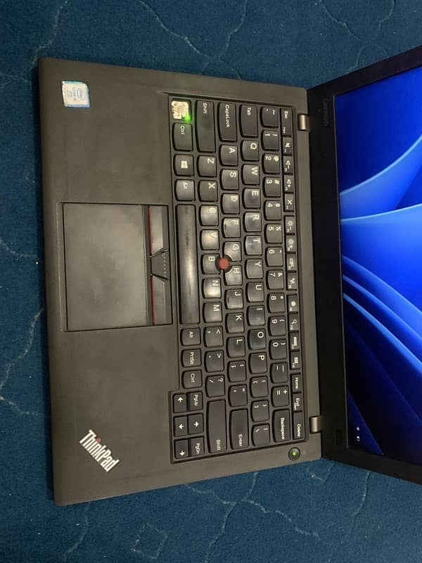 lenovo thinkpad core i5 6 generation 8gb Ram 256gb SSD 3