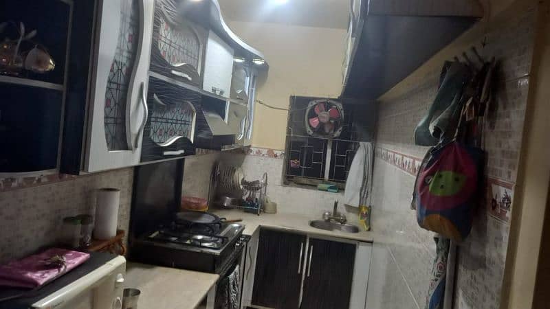 Flat for Saale Three Bed DD gulshan 10A unique classic urgent sale 4