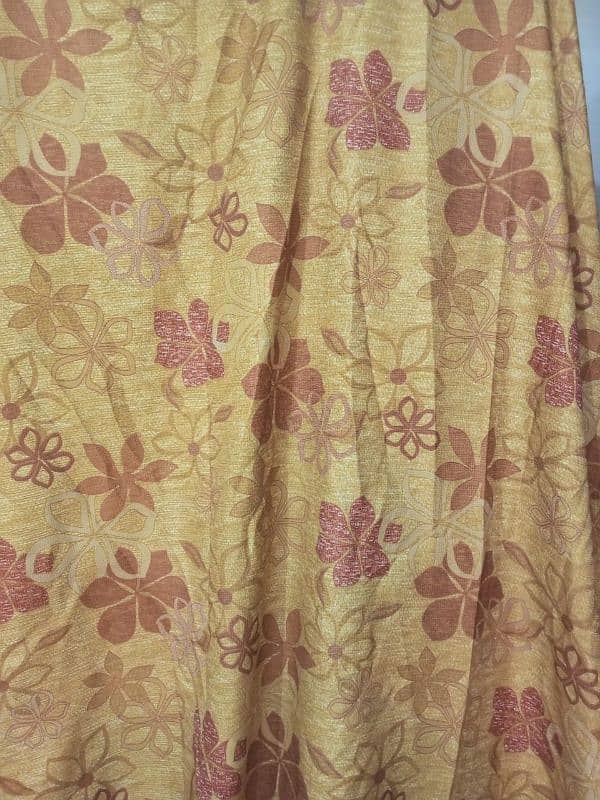 Sets of curtains 3