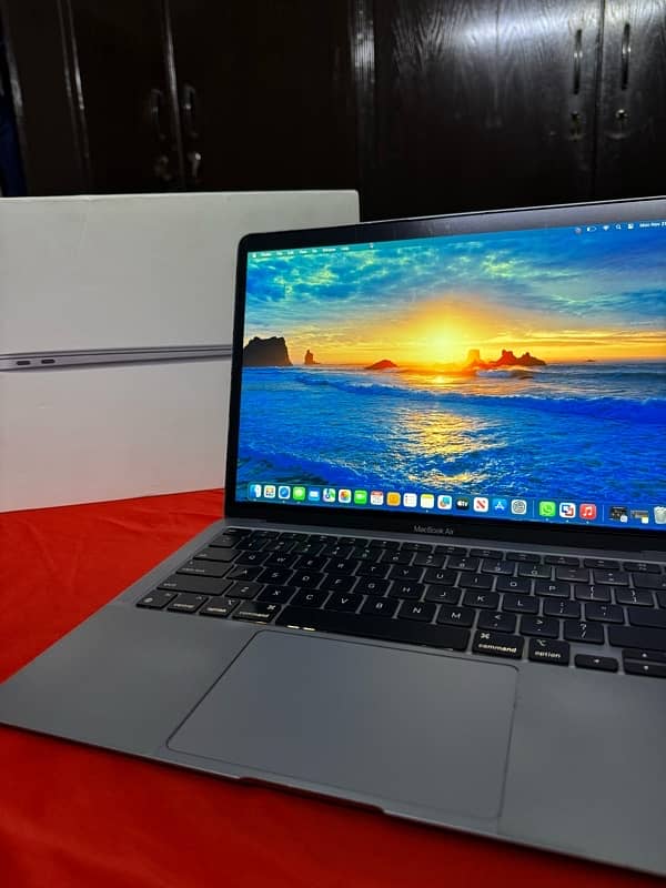 MacBook Air 0