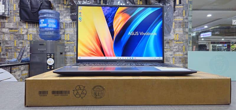 Asus Vivo Book R1605Z  core i7 12th generation 3