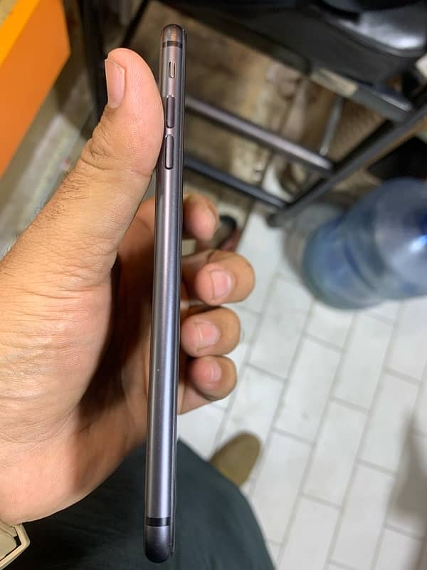 i phone 8 plus factory unlocked 64gb All ok 2