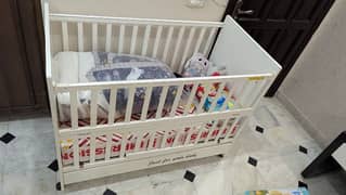 Smart and modern Baby Cot, slightly used