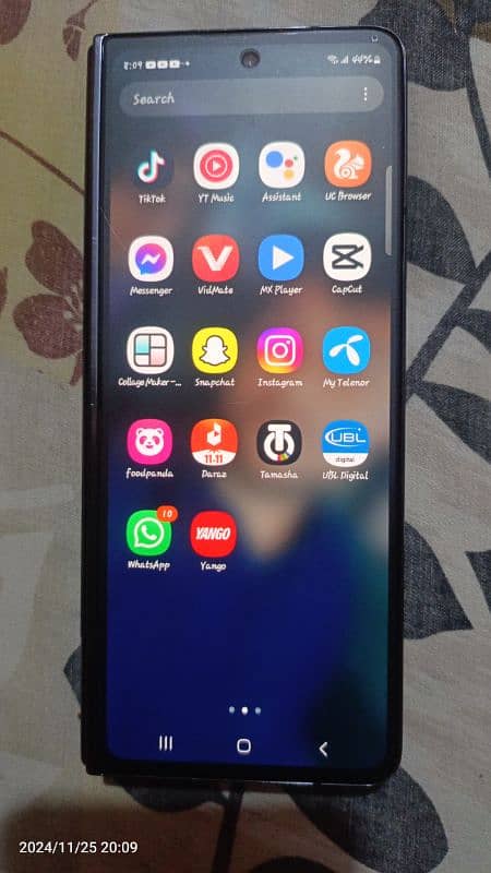 Samsung Galaxy Z Fold 5 (Phantom Black) 3