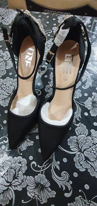 Ladies heels 1