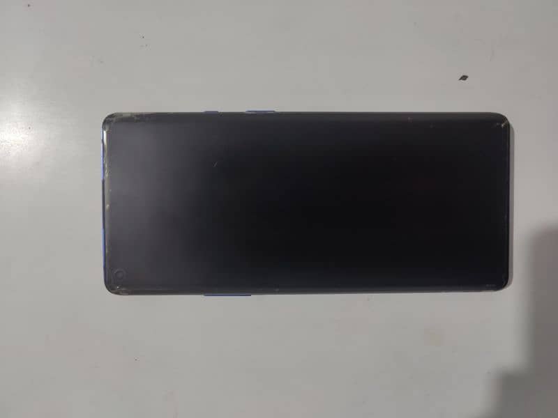 one plus 8 pro. 12/256GB read description 3