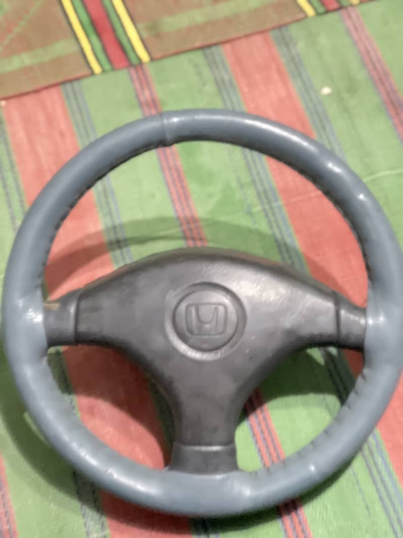 Honda Civic 96 to 2000 orignal Steering wheel 1