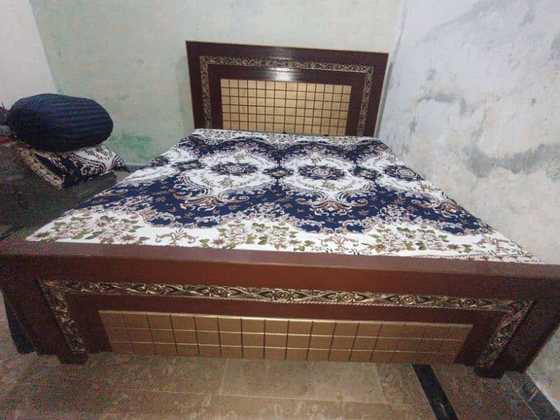 King bed with mattress 3