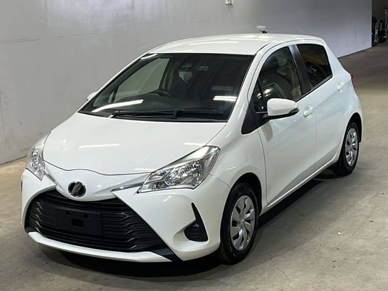 Toyota Vitz 2020 4