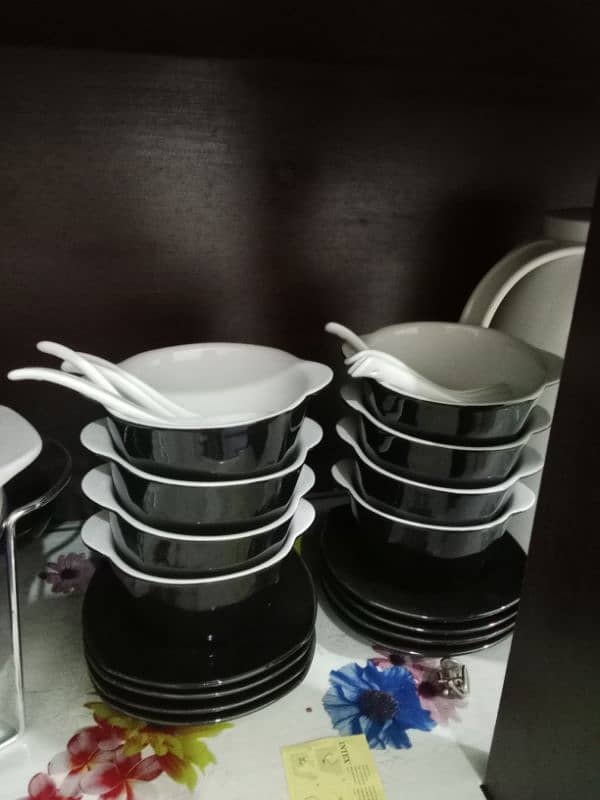 brand new bone china dinner set and soup set urgent sell 3