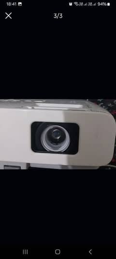 LCD projector