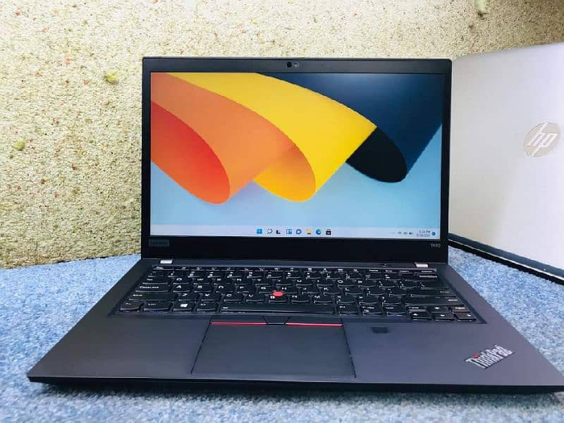 Lenovo T-490 i5 / 8th Gen  | 16GB RAM + 256GB 0