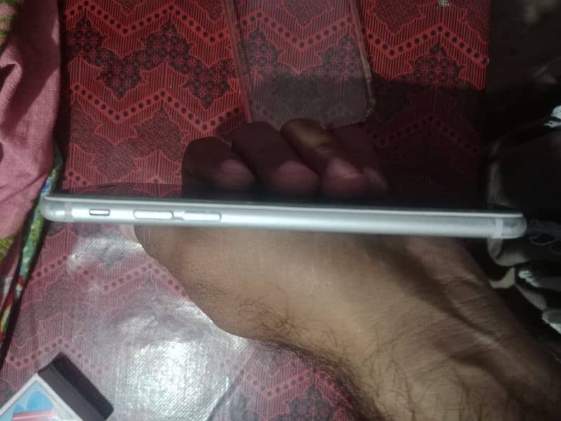 Iphone 6 In Good Condition Exchange offer 4