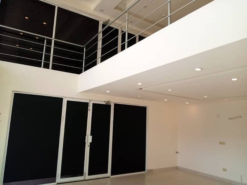 4 Marla Commercial Mezzanine Office for rent in DHA phase 6 4