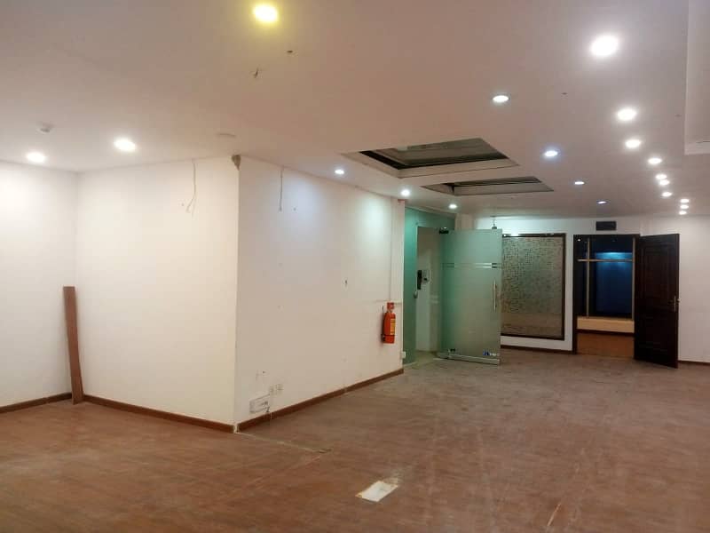 4 Marla Commercial Mezzanine Office for rent in DHA phase 6 14