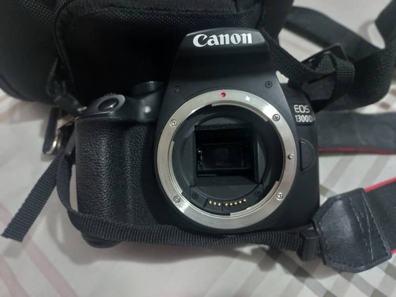 Canon EOS 1300D 3