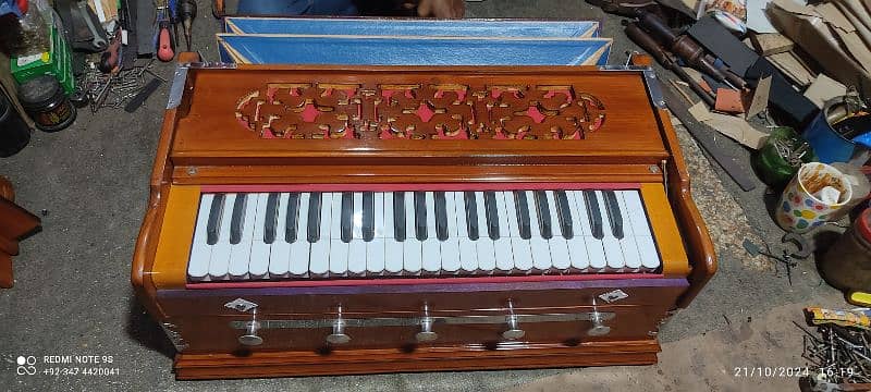 Indian Harmonium Brand new 2