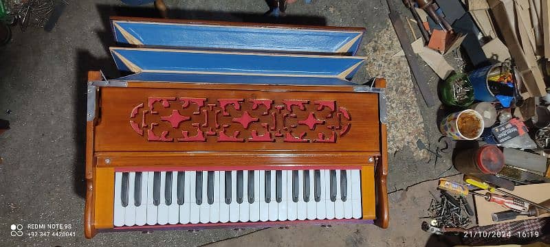 Indian Harmonium Brand new 4