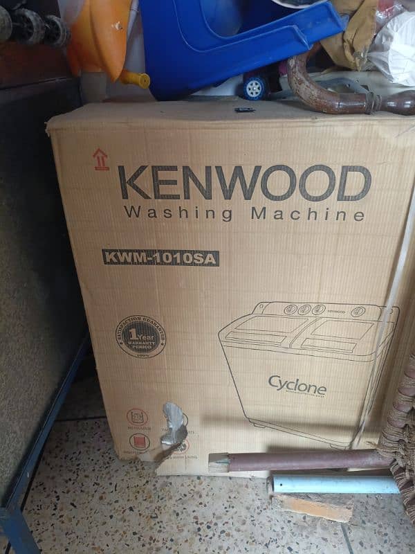 Brand New Kenwood KWM 1010SA 0