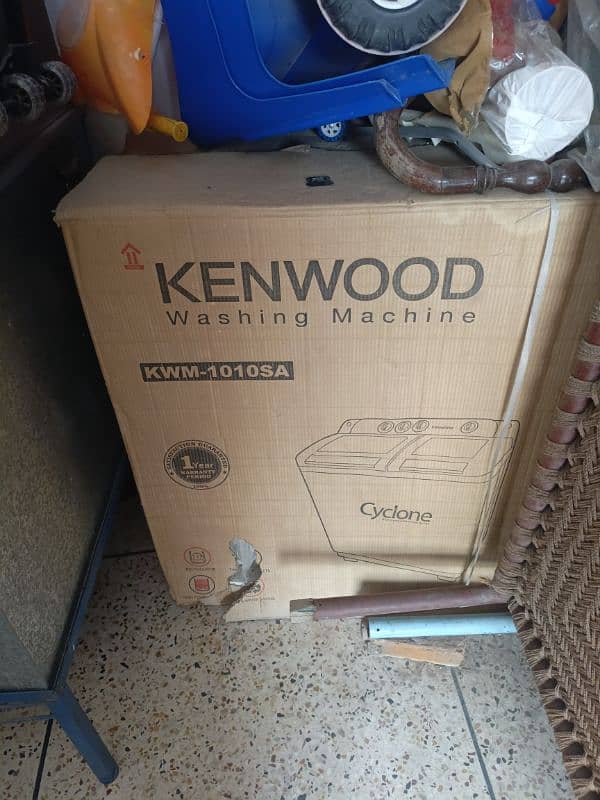 Brand New Kenwood KWM 1010SA 1