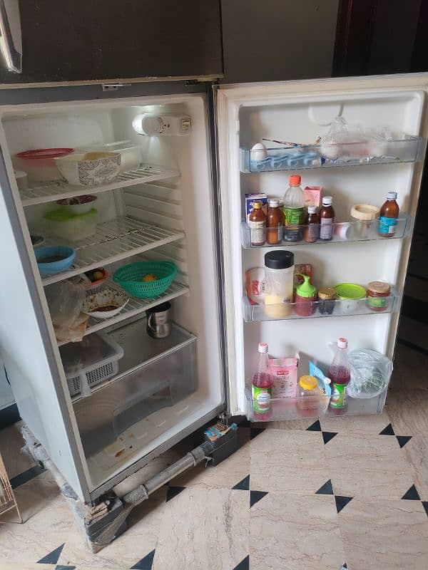 Haier Refrigerator/ Fridge Available For Sale 7