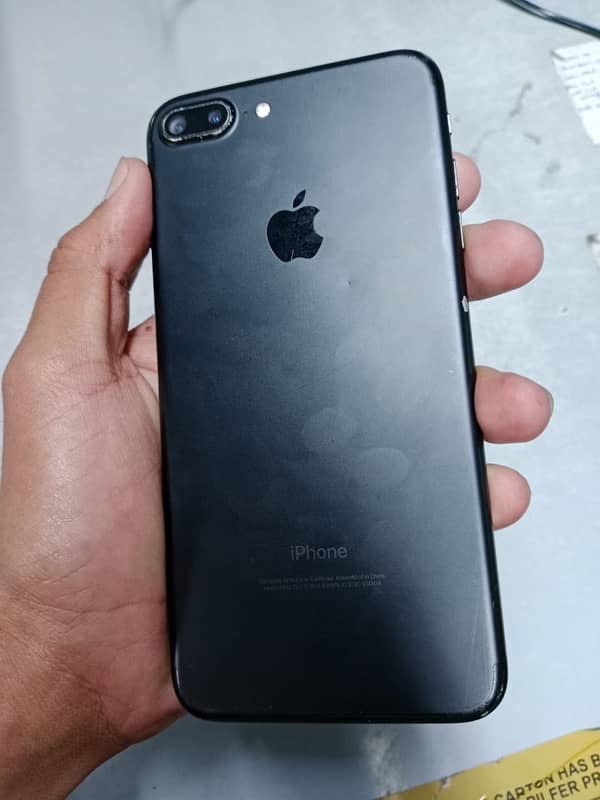 Iphone 7plus 128Gb pta approved. 0