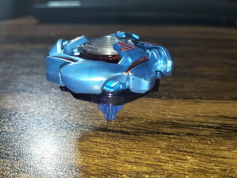 HYPER Cobalt Dragoon Beyblade [Custom Recolor] 3