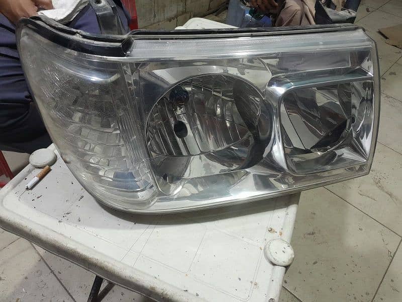 Land Cruiser Grand headlights for sale 3