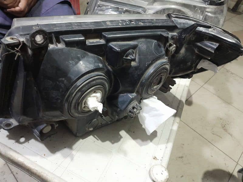 Land Cruiser Grand headlights for sale 4