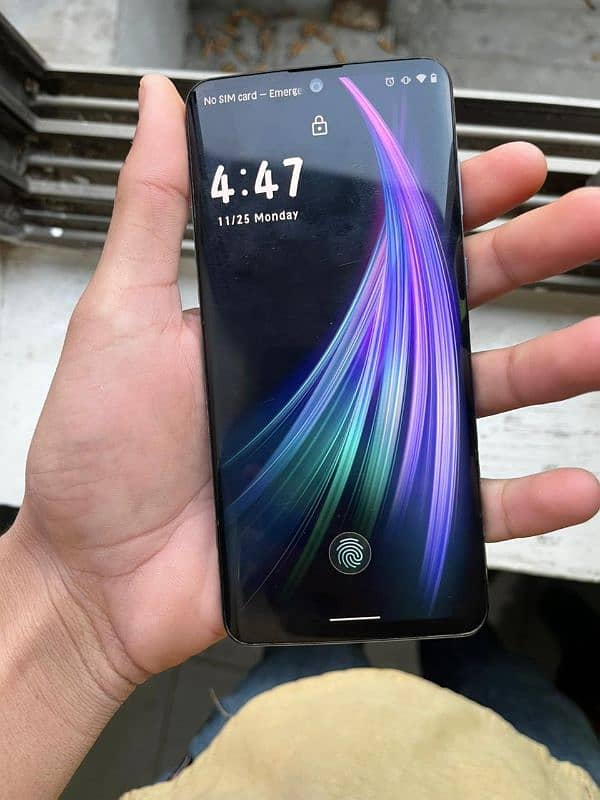 Aquos zero 2 1