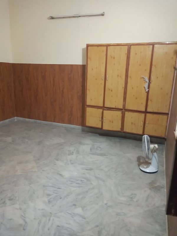 10 Marla Double Storey House For Sale In Friends Colony Misrial Road 9