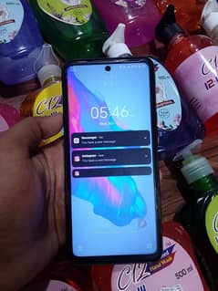 camon 18t 4+2+2/128 Only box & mobile