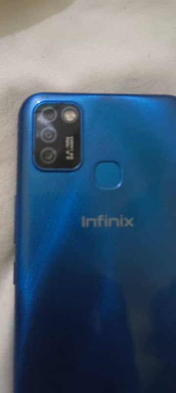 Infinix Smart 6  64 GB memory 3 GB Ram 5