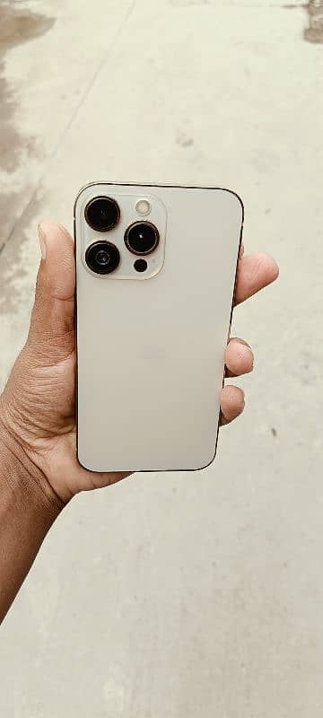 iPhone xr converted to 13 pro max 64 gb Non pta 0