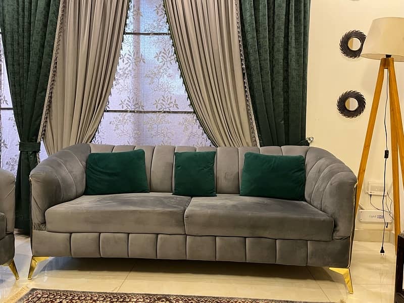 Sofa Set with Curtains 1