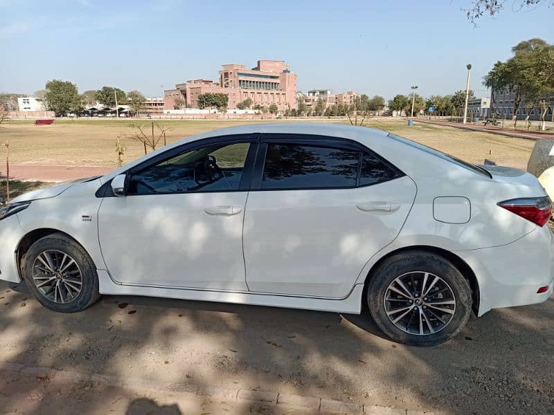 Toyota Corolla Altis 1.6 5