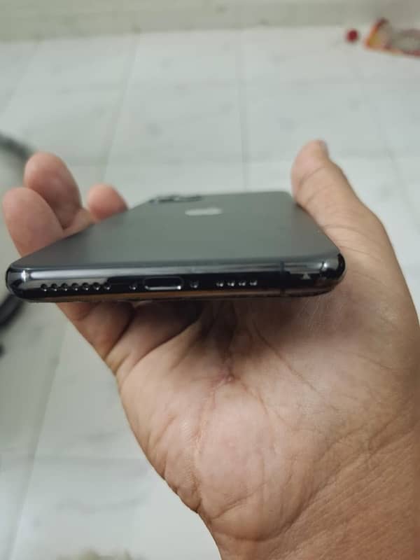 iphone 11 pro max 0