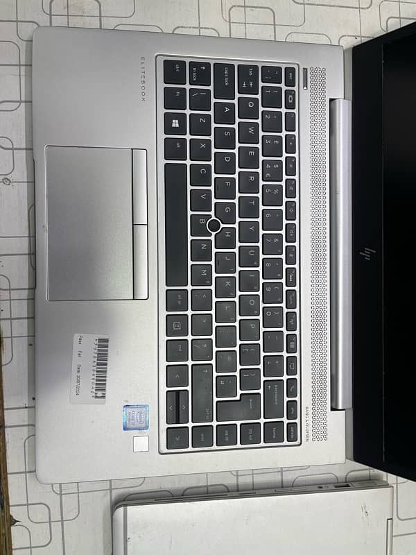 HP ELITEBOOK 840 G6 i7 8th gen 0