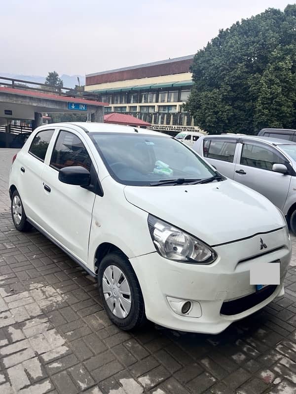 Mitsubishi Mirage 2014 5