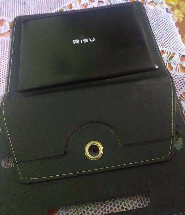 RUSU tablet 1GB 5