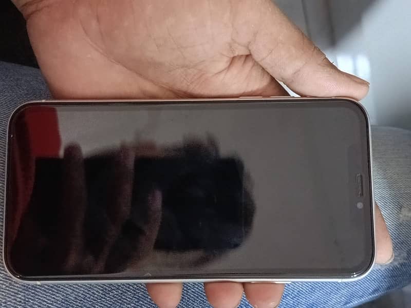 iPhone XR non pta 4