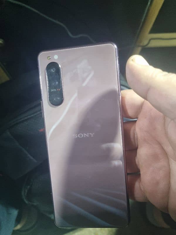 sony xperia 5 Mark 2 128gb 8gb pta approve 5